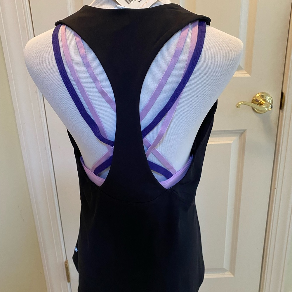 Fabletics “Kessler” built- in bra tank. Brand new w/tags. Woman’s XXL